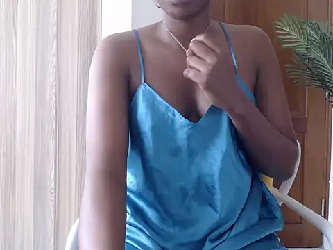 Snapshot of black___ghodess chatting on 07-23-26, 08:33 black ghodess online show from 07-23-26, 08:33