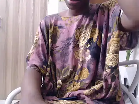 Snapshot of black___ghodess chatting on 06-05-26, 06:29 black ghodess online show from 06-05-26, 06:29