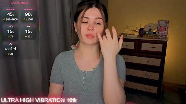 cutie mili online show from 04-01-26, 03:09