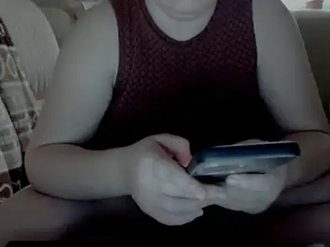 Snapshot of whiteFlower chatting on 11-29-25, 10:37 whiteFlower online show from 11-29-25, 10:37