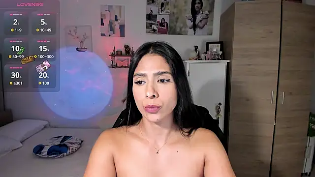 VeronikaOlsen online show from 10-19-25, 02:14