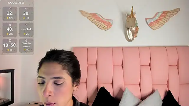 VeronikaOlsen online show from 03-01-25, 11:04