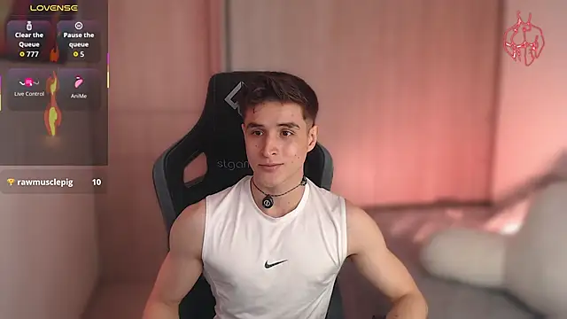 Snapshot of thomklein chatting on 01-31-26, 07:12 thomklein online show from 01-31-26, 07:12