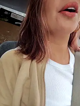 scarlett moore online show from 12-05-25, 04:49