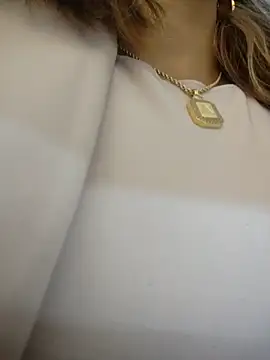 scarlett moore online show from 04-18-26, 05:26