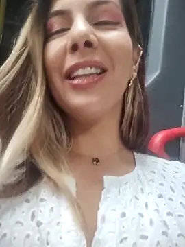 scarlett moore online show from 05-18-26, 05:51