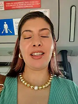 scarlett moore online show from 10-04-25, 01:34