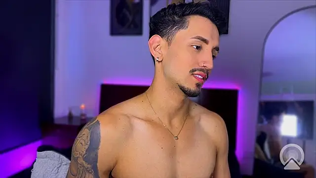 AxelKing1326 online show from 01-14-26, 10:35