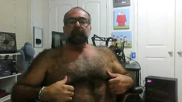 Snapshot of chainjulious chatting on 09-24-25, 12:33 chainjulious online show from 09-24-25, 12:33