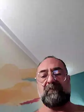 Snapshot of chainjulious chatting on 02-27-25, 09:40 chainjulious online show from 02-27-25, 09:40