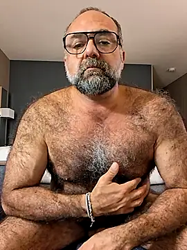 Snapshot of chainjulious chatting on 09-16-25, 03:29 chainjulious online show from 09-16-25, 03:29