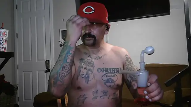 Snapshot of jess2fuck chatting on 10-18-25, 10:28 jess2fuck online show from 10-18-25, 10:28