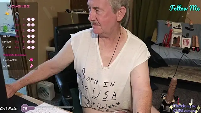 Snapshot of oldnew-63 chatting on 09-17-25, 11:51 oldnew-63 online show from 09-17-25, 11:51