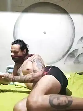 iirgastam3 online show from 10-10-25, 07:53