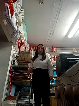 Mia Novikov online show from 12-12-24, 11:47