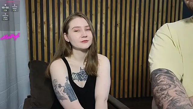 Snapshot of alicepugh chatting on 02-14-25, 07:02 alicepugh online show from 02-14-25, 07:02