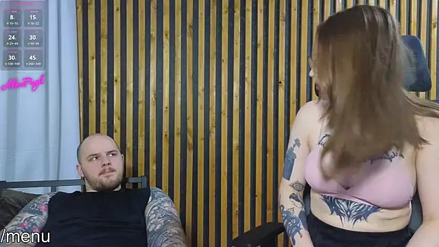 Snapshot of alicepugh chatting on 03-03-25, 06:56 alicepugh online show from 03-03-25, 06:56