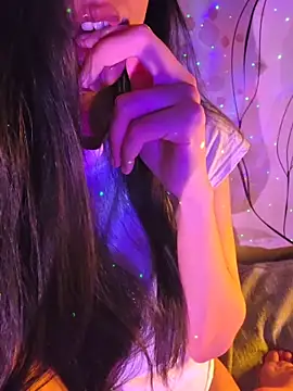 Snapshot of aloneathome chatting on 11-26-25, 07:19 aloneathome online show from 11-26-25, 07:19