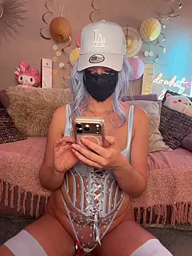 xxbabyxgiiirlxx online show from 07-09-26, 11:10