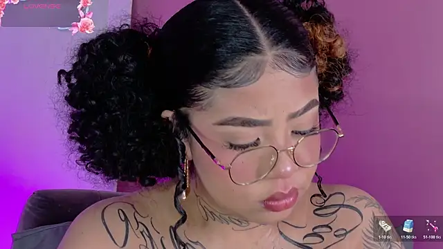 foxxy-lov3 online show from 05-28-26, 02:01
