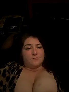 Snapshot of creativescholar1992 chatting on 09-29-25, 08:10 creativescholar1992 online show from 09-29-25, 08:10