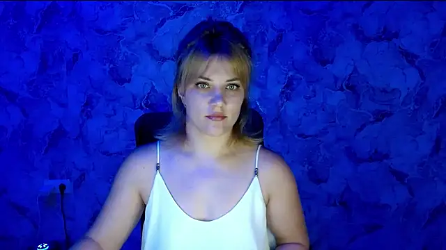 Snapshot of nika_gold1 chatting on 07-09-26, 01:21 nika gold1 online show from 07-09-26, 01:21