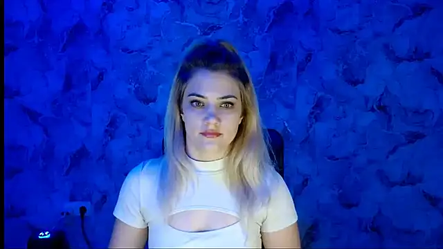 nika gold1 online show from 12-15-25, 01:06