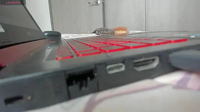 Snapshot of missbrianna chatting on 05-25-26, 03:55 missbrianna online show from 05-25-26, 03:55