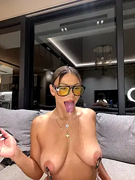 SexOnMyLvL online show from 10-01-25, 08:02