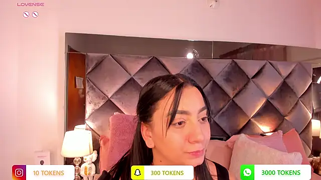 Snapshot of sofhiaa_adaams chatting on 03-08-25, 05:43 sofhiaa adaams online show from 03-08-25, 05:43