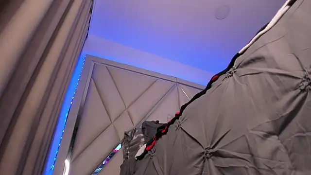 andreafernandz online show from 10-27-25, 11:38