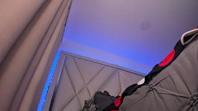 andreafernandz online show from 11-03-25, 12:49