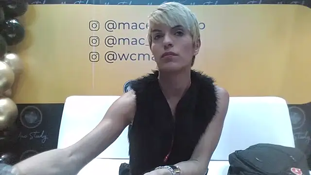 Snapshot of abby_jose chatting on 04-28-26, 03:16 abby jose online show from 04-28-26, 03:16
