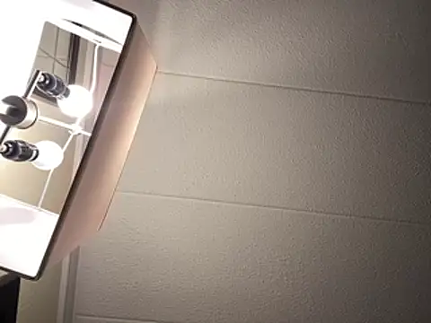 lookin4excitement23 online show from 04-29-26, 02:16