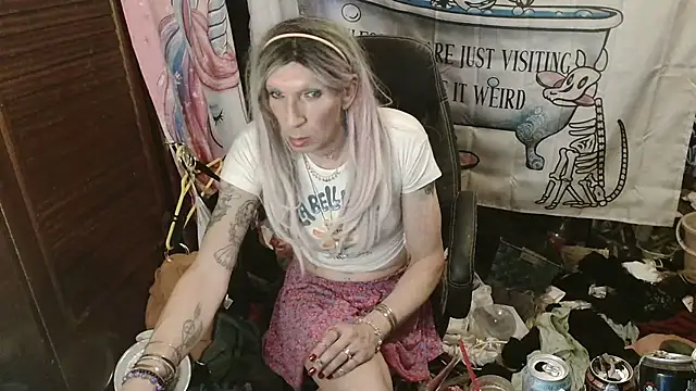 Ombeline1 online show from 02-09-26, 06:50