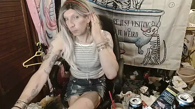 Ombeline1 online show from 02-16-26, 06:12