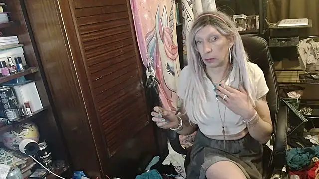 Ombeline1 online show from 04-12-26, 01:20