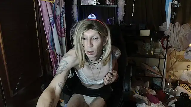 Ombeline1 online show from 10-23-25, 04:49