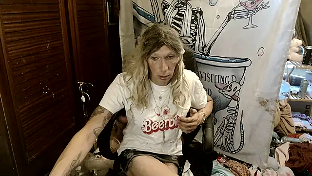 Ombeline1 online show from 07-26-26, 05:42