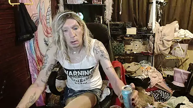 Ombeline1 online show from 11-07-25, 04:17