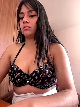 Snapshot of Juana19 chatting on 09-09-25, 06:06 Juana19 online show from 09-09-25, 06:06