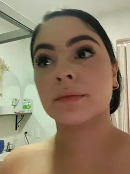 Lia Hurley online show from 09-16-25, 02:07