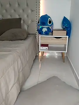 Lia Hurley online show from 03-15-25, 07:38