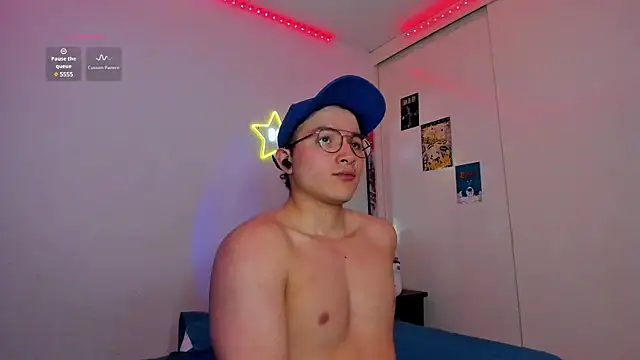 Snapshot of AustinSummerr chatting on 01-22-25, 07:34 AustinSummerr online show from 01-22-25, 07:34
