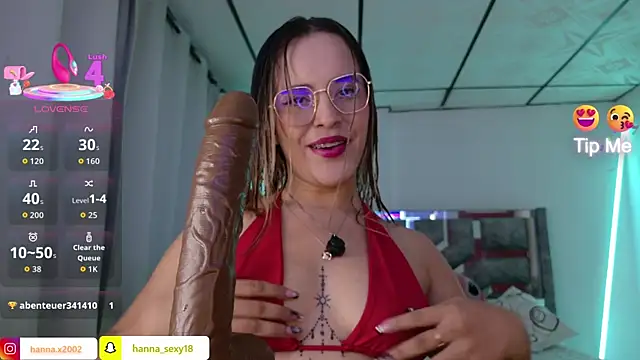 Snapshot of hanna_sex18 chatting on 10-25-25, 09:19 hanna sex18 online show from 10-25-25, 09:19