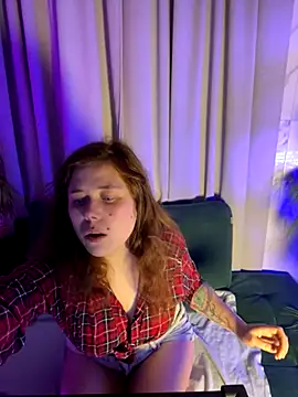 SophiePure online show from 11-04-25, 01:26