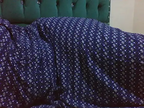 Sexy Riri online show from 04-08-26, 07:43