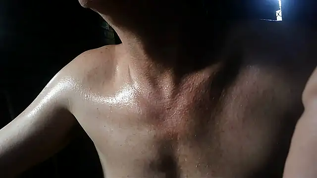 Snapshot of butseriouslykahnt chatting on 02-22-26, 07:33 butseriouslykahnt online show from 02-22-26, 07:33