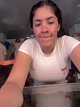 Snapshot of MorganAbbiie_ chatting on 03-19-25, 08:11 MorganAbbiie online show from 03-19-25, 08:11