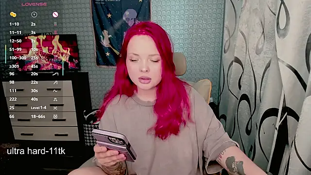 Snapshot of flower_sarah_ chatting on 06-19-26, 12:00 flower sarah online show from 06-19-26, 12:00